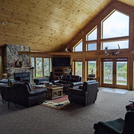 First Settlers Lodge Weston Екстер'єр фото