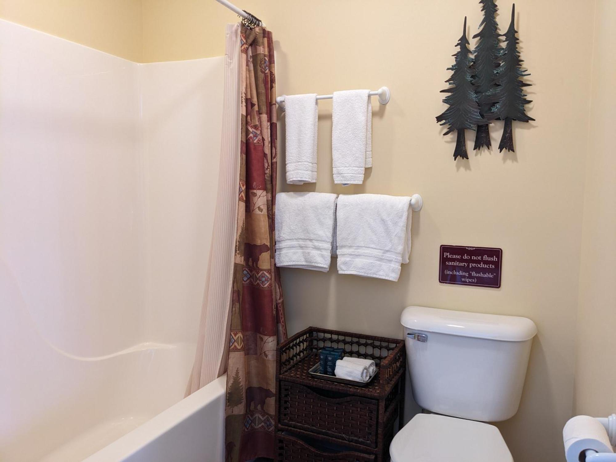 First Settlers Lodge Weston Екстер'єр фото